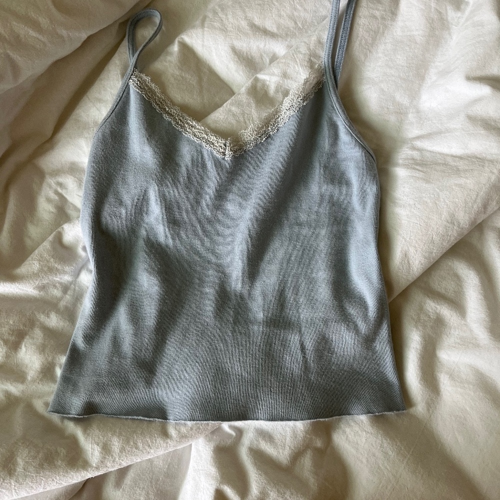 Brandy Melville lace tank